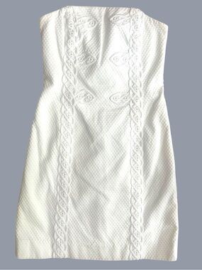lilly pulitzer white strapless dress Fitted bodice Stylish & Trendy Strapless Colorful